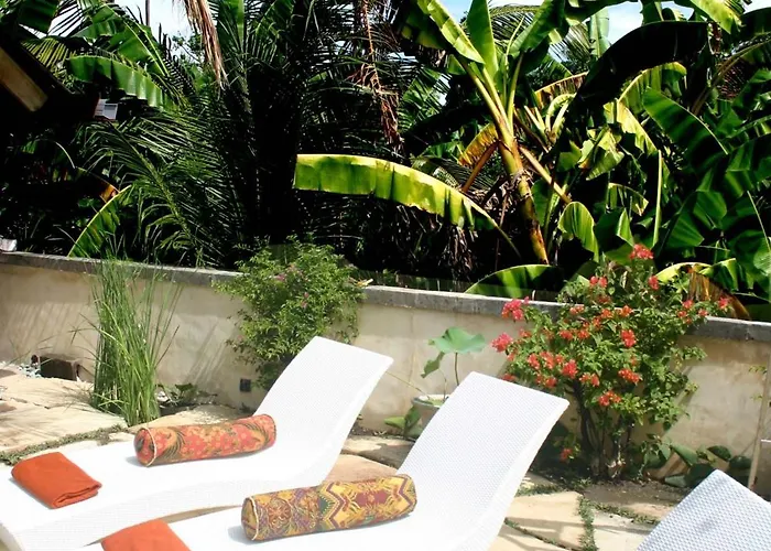 Phinisi -