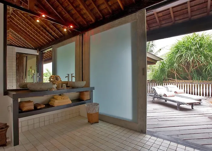 Villa Phinisi -