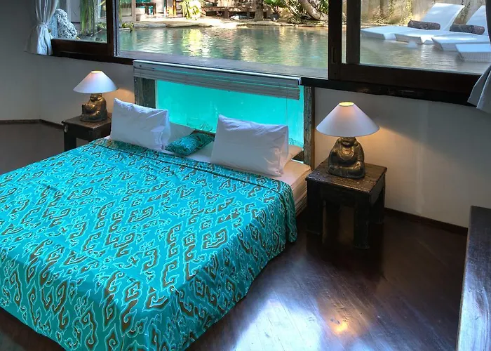 Phinisi - Villa Seminyak