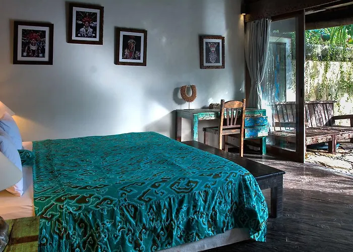 Phinisi - Villa Seminyak