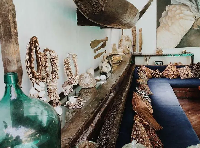 Phinisi - Villa Seminyak